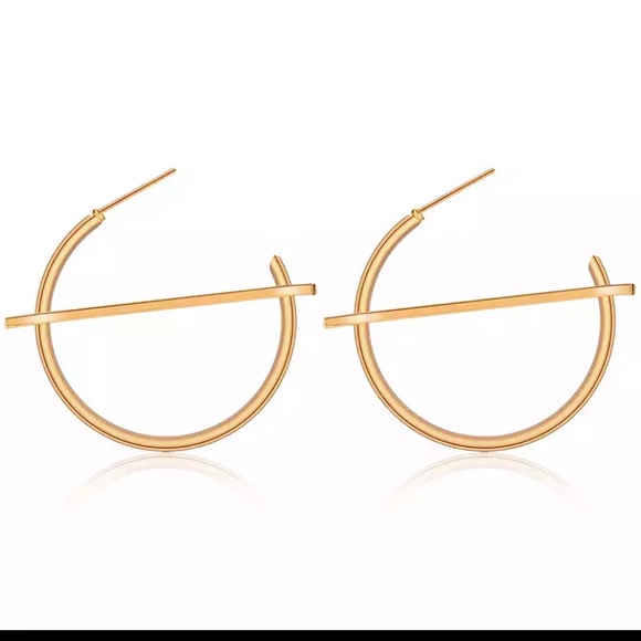 Hoop Style C-shaped Earrings Smooth Circle Hoop Earrings - Picture 3 of 5